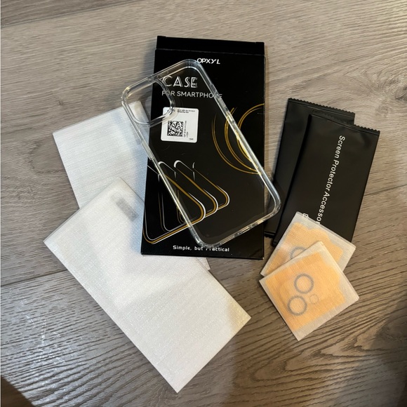 OPXYL Clear iPhone 14 Smartphone Case with Screen Protectors & Lens Protectors - Picture 12 of 12